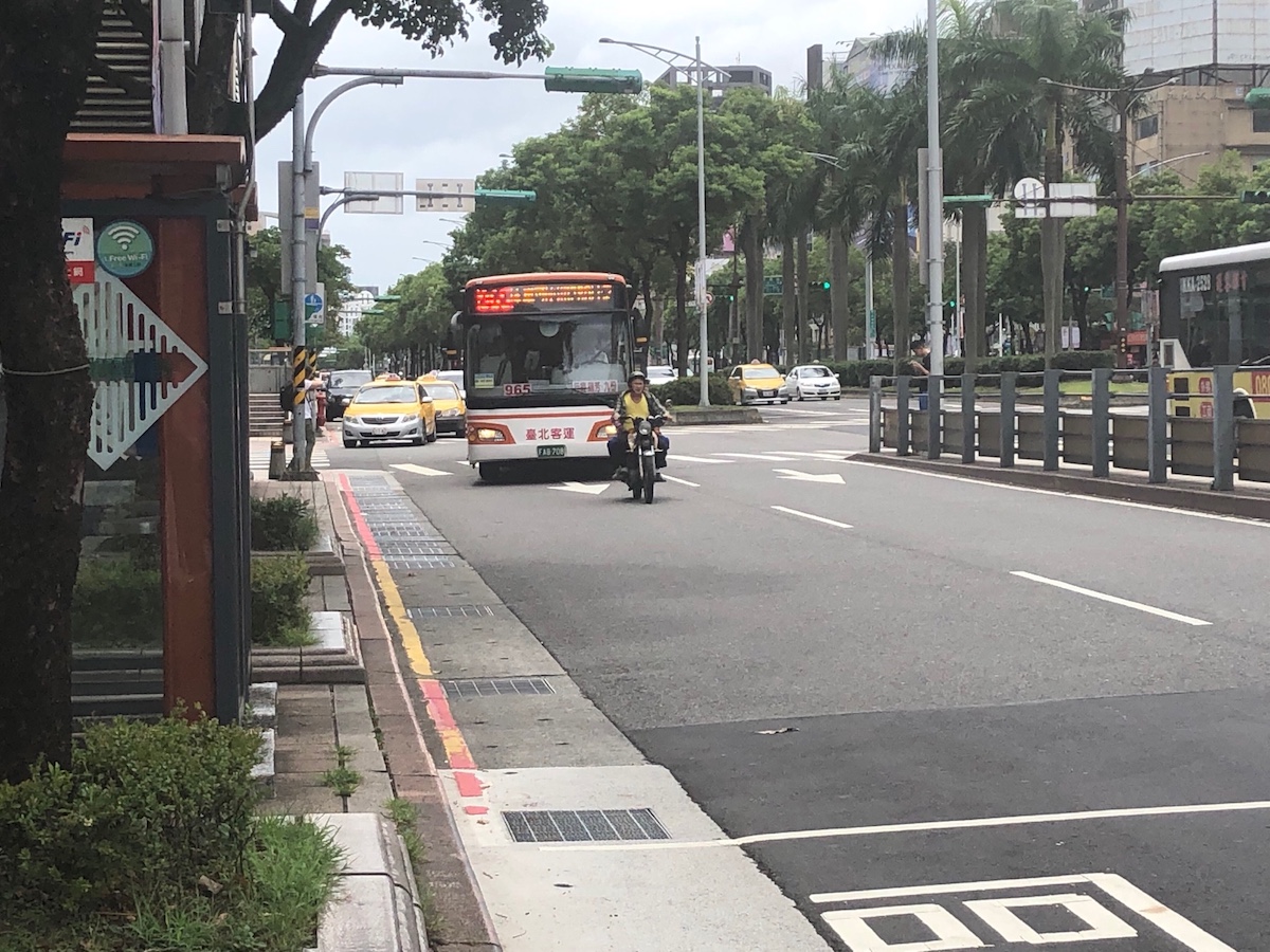 台北から九份へバスで行く方法【実践レポ】